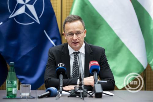 Szijjártó: Trump nem hívta fel Orbán Viktort az európai vezetőkkel való tárgyalása után