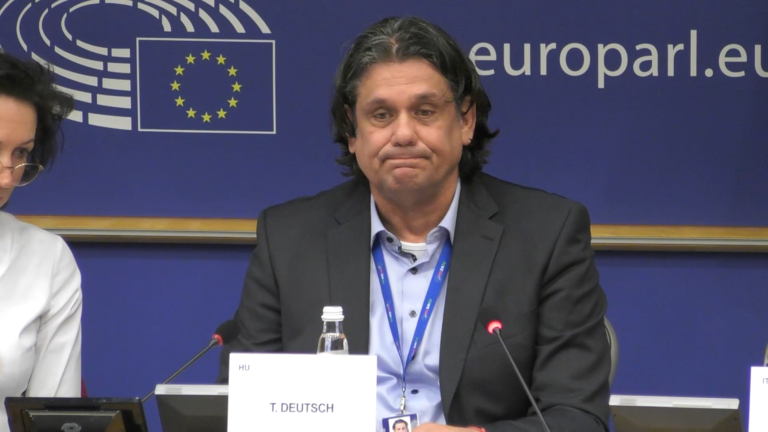 a gyorsított ukrán csatlakozás nem a bővítésről, nem a békéről szól, hanem arról, hogy Brüsszel közvetlen hadviselő féllé akar válni