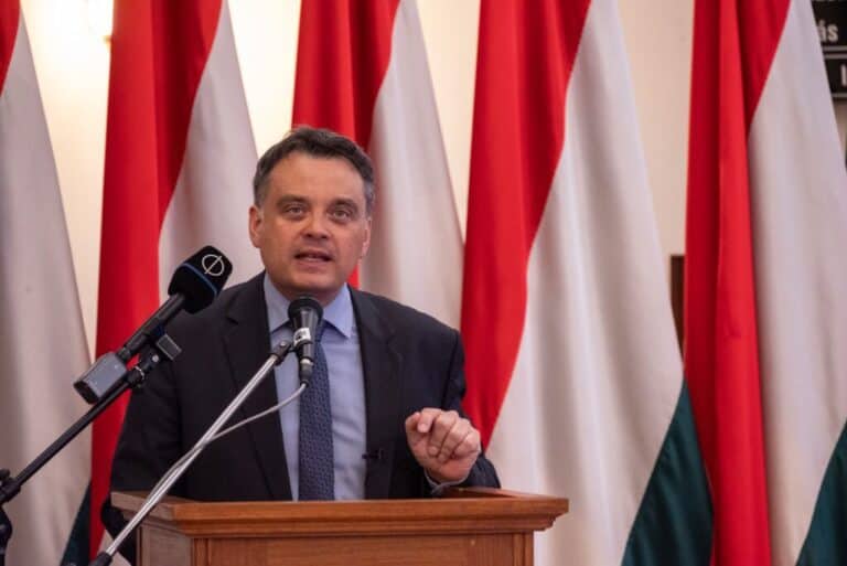 Szűrhetik a beköltözőket – Mutatjuk, milyen törvényi eszközöket kaphatnak ehhez a településvezetők!