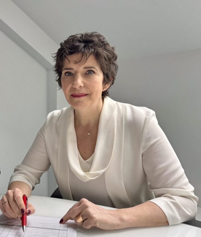 A Fővárosi Közgyűlés ülésén történt incidensről Dobrev Klára Facebook-posztban számolt be