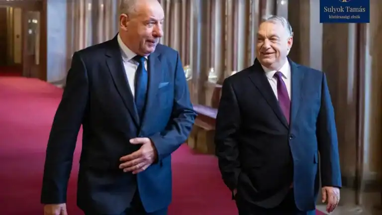 Boldog születésnapot kívánt Orbán Viktornak Sulyok Tamás – „hajóskapitányként” méltatta