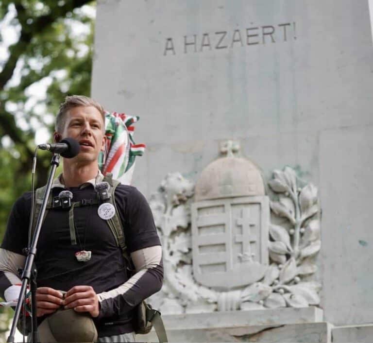 318 nap múlva visszavesszük a hazánkat