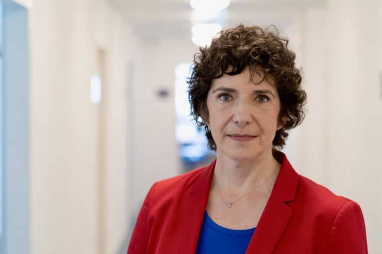 Rekord részvételi arányú szavazáson Dobrev Klárát választották a Demokratikus Koalíció új elnökének