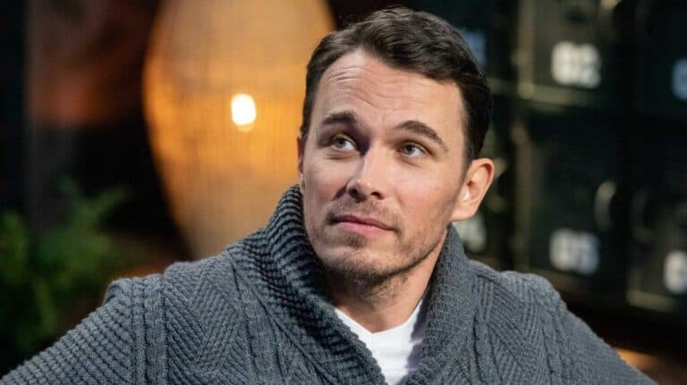 Lengyel Tamás a Pride-ról: Zászló, zászló, szív – Ezt még Kapu Tibor is látja