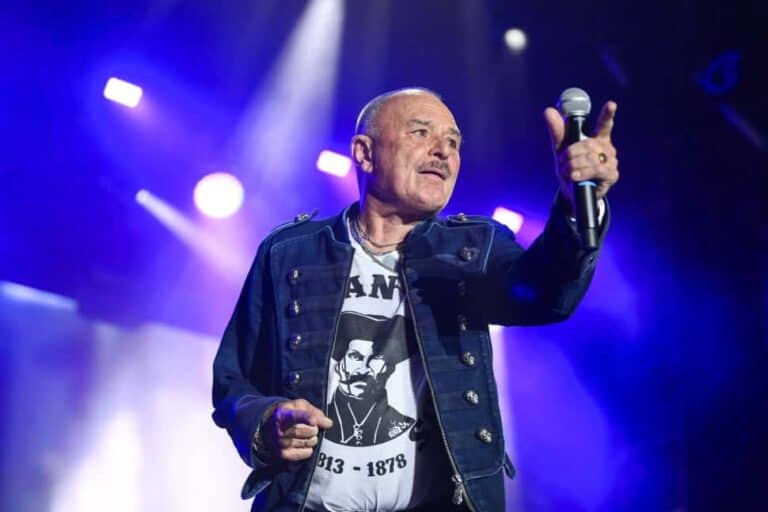 Nagy Feró Azahriah véglényezéséről: Ennek a kis taknyosnak agyára mehetett a jó dolga