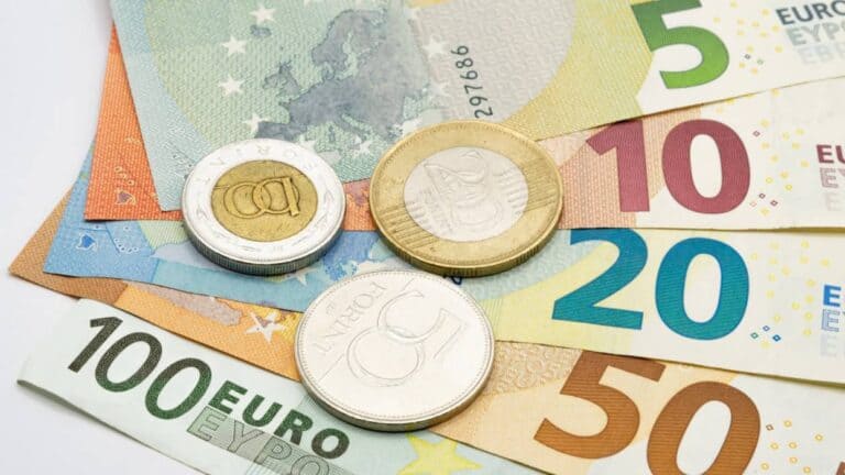 A piac a Tiszára tesz, most ez is erősítheti a forintot