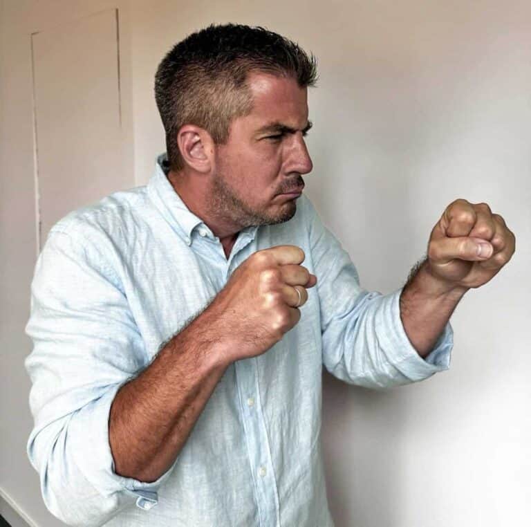 Kocsis Máté dührohamot kapott Kónya Endre könyve miatt – de ki a felelős valójában?