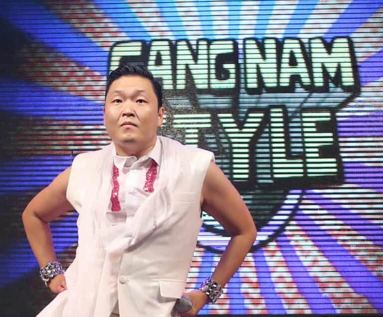 Letartóztatták a Gangnam Style előadóját, PSY, a dél-koreai rapper, rendőrség szerint megsértette az egészségügyi törvényt