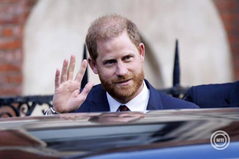 Kijevbe utazott Harry herceg