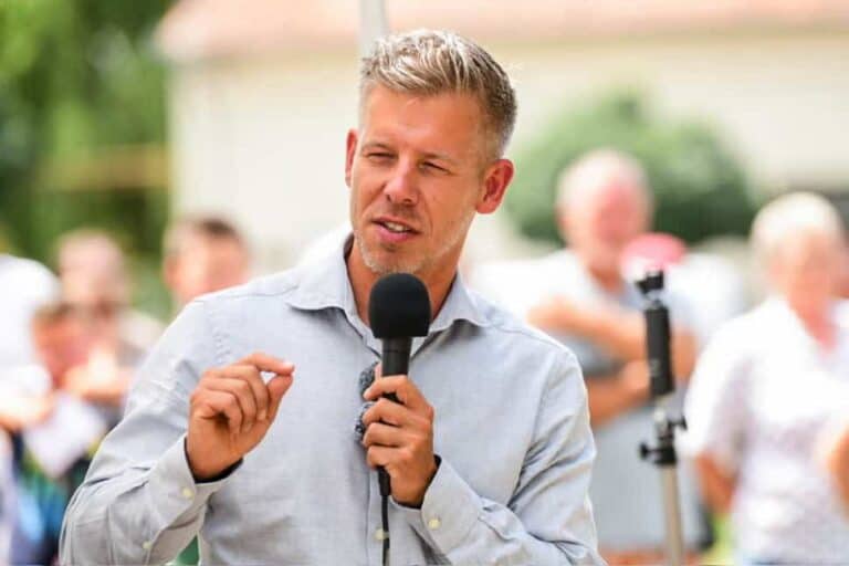 Magyar Péter: Itt a bizonyíték, hogy a Mészáros Lőrinc (vagyis Orbán Viktor) kezében lévő Index, végleg a Fidesz kampányújsága lett