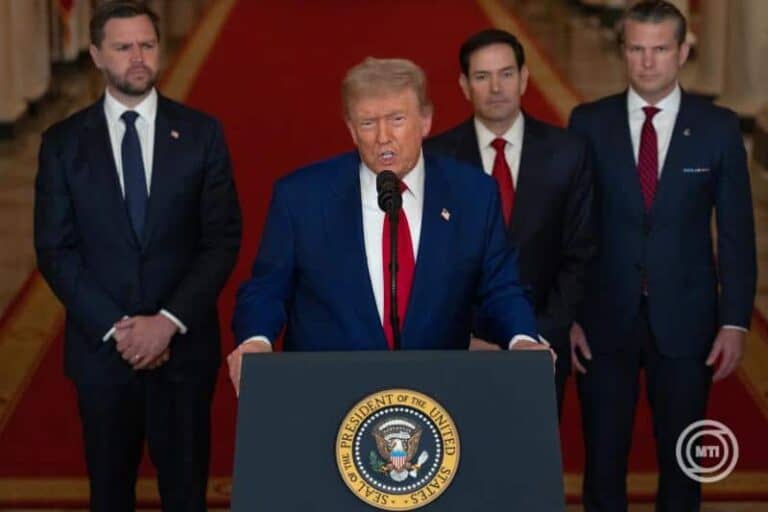 A békeharcos Trump szárazföldi katonai akciót ígért be a venezuelai drogháborújában