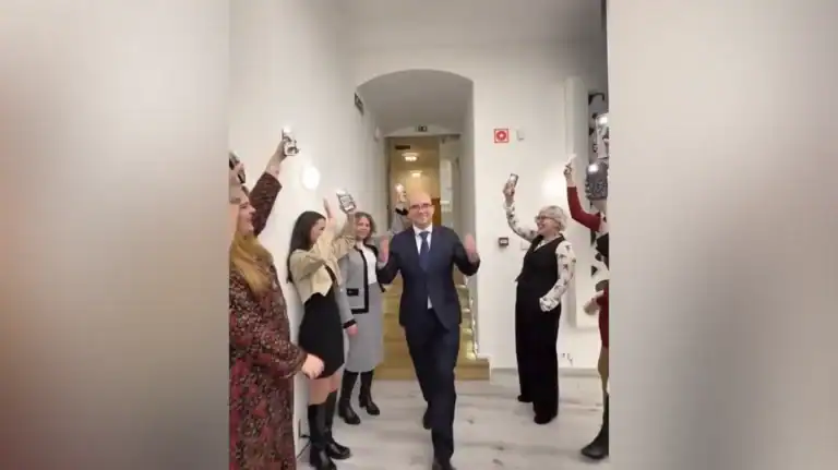 Gyerekekre vadásznak, és TikTok-videón bohóckodnak? – Elég volt a kormányi hallgatásból!