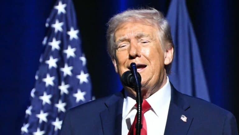 Trump váratlanul Magyar Pétert méltatta: „Jó ember, jól fogja csinálni”