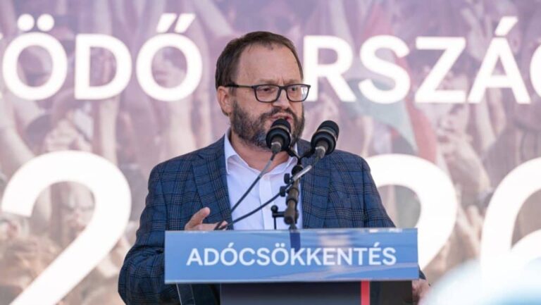 Kármán András és Varga Mihály egyeztetett az MNB-ben