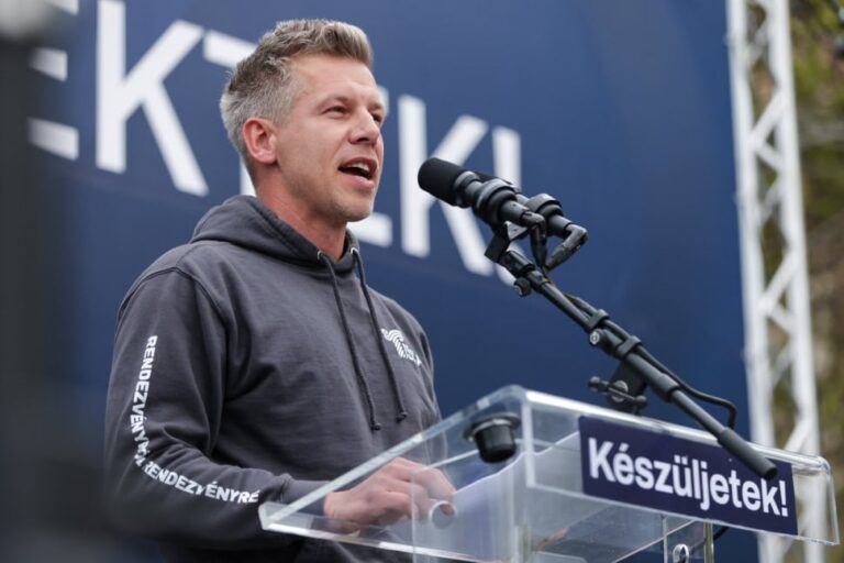 Magyar Péter: Felszólítom a leköszönő miniszterelnököt, hogy haladéktalanul hagyjon fel a riogatással és a pánikkeltéssel