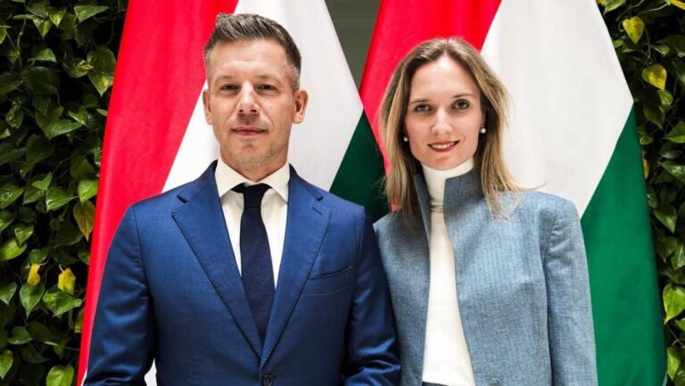 Magyar Péter bemutatta miniszterelnöki kabinetfőnökét: Sümeghy Claudia irányítja a kormányfő közvetlen munkáját